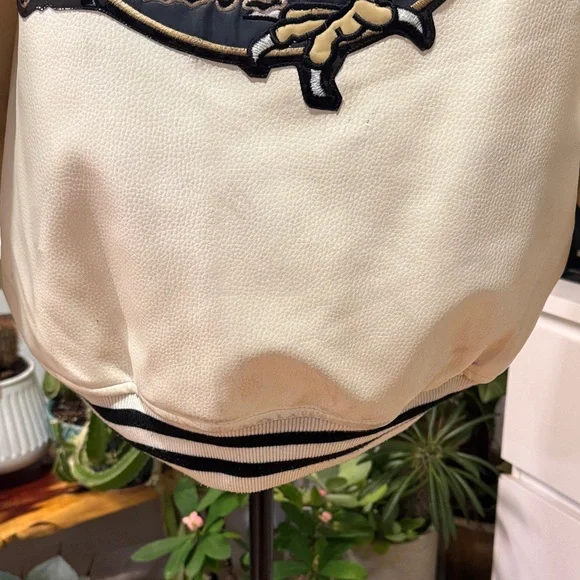 Cream Bomber Jacket with Dragon Embroidery - Picture 14 of 16